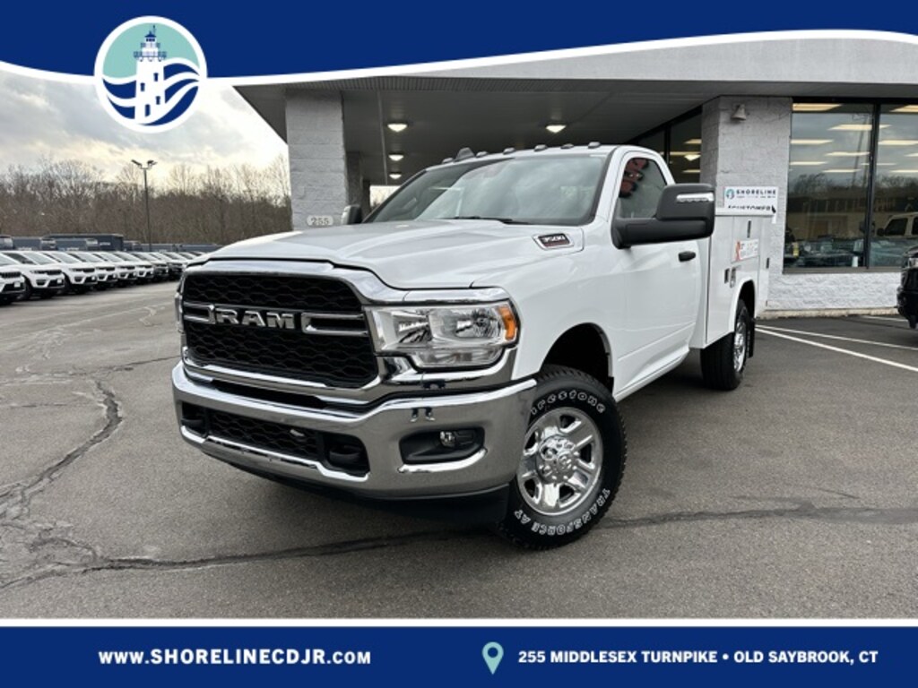 New 2024 Ram 3500 TRADESMAN REGULAR CAB 4X4 8' BOX Pickup