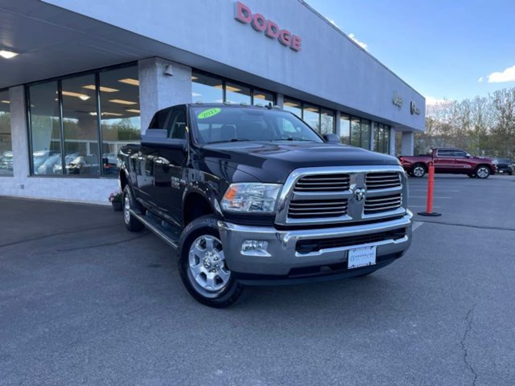 Used 2017 Ram 2500 SLT Truck Crew Cab