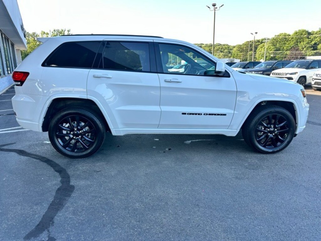 Used 2022 Jeep Grand Cherokee WK Laredo SUV