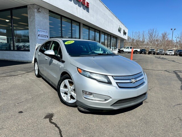 2015 Chevrolet Volt Base photo 3