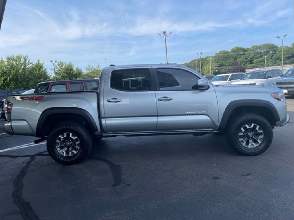 Used 2022 Toyota Tacoma SR5 V6 Truck Double Cab