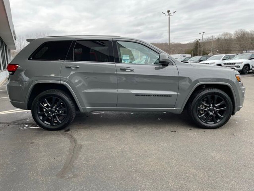 Used 2022 Jeep Grand Cherokee WK Laredo SUV
