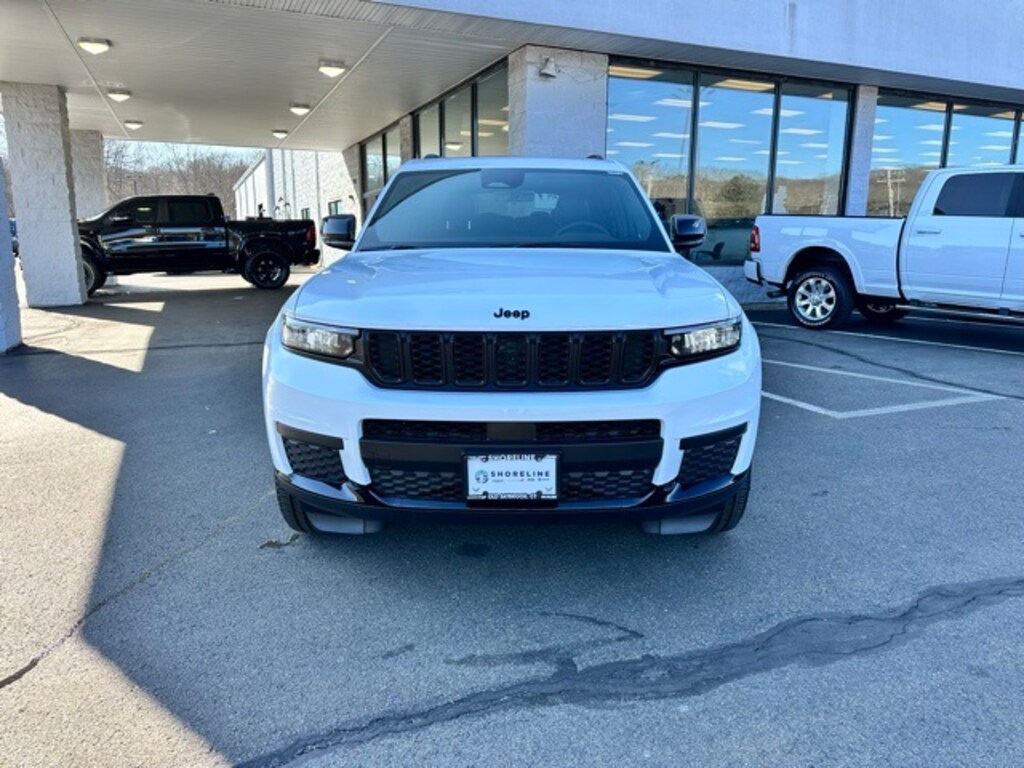 New 2025 Jeep Grand Cherokee L ALTITUDE X 4X4 Sport Utility