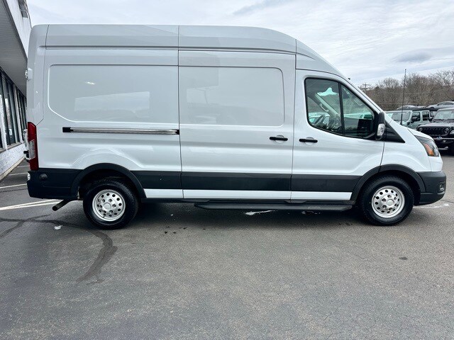 2020 Ford Transit Cargo Van photo 2