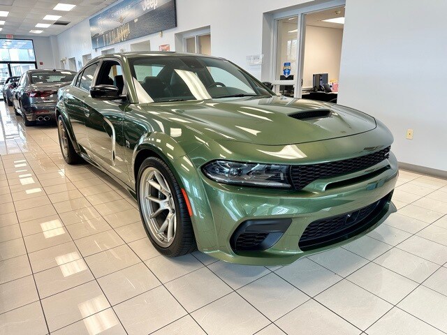 2023 Dodge Charger R/T Scat Pack Widebody photo 3