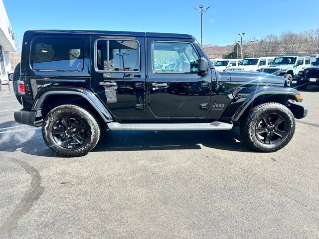 2021 Jeep Wrangler Unlimited Sahara Altitude photo 4