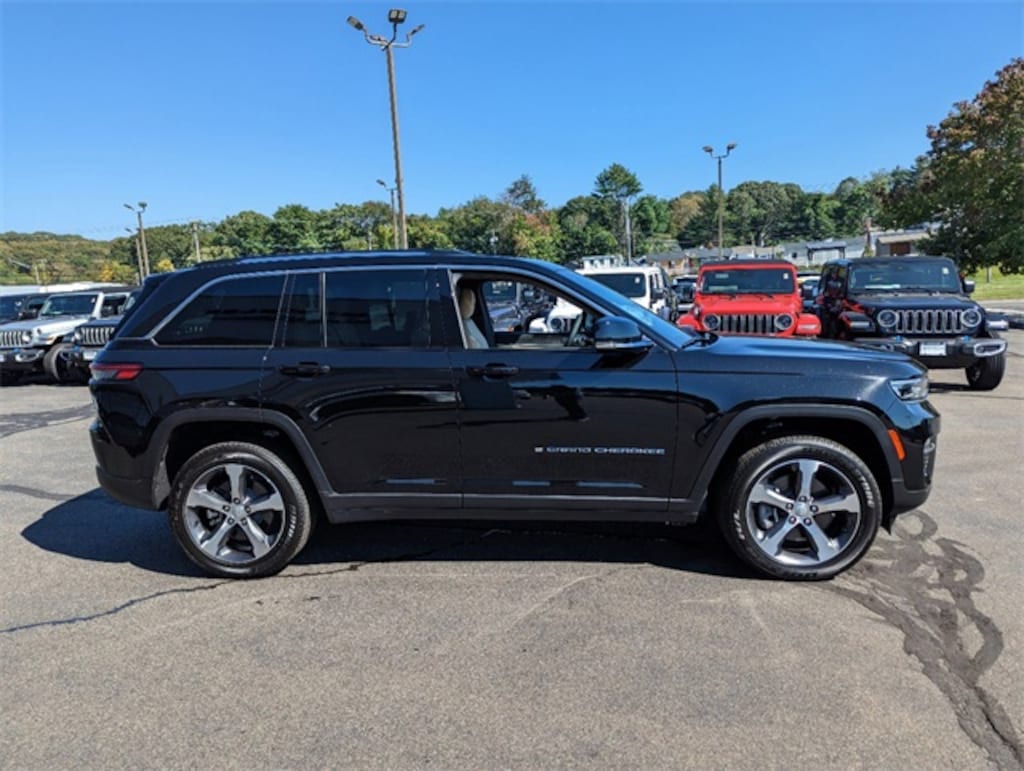 New 2023 Jeep Grand Cherokee 4xe Base 4xe Sport Utility