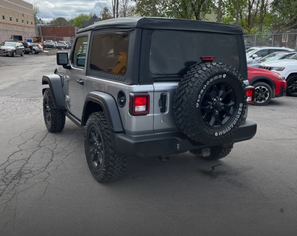 Used 2021 Jeep Wrangler Sport SUV
