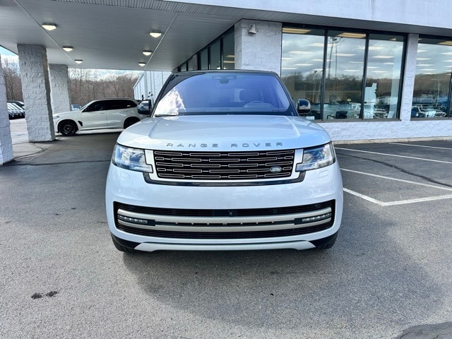 Used 2023 Land Rover Range Rover SE with VIN SALKP9E70PA077169 for sale in Putnam, CT