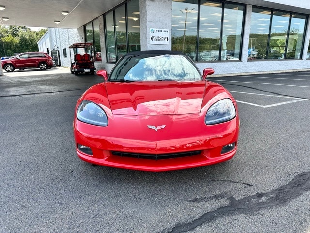 Used 2006 Chevrolet Corvette Base with VIN 1G1YY36UX65102708 for sale in Old Saybrook, CT