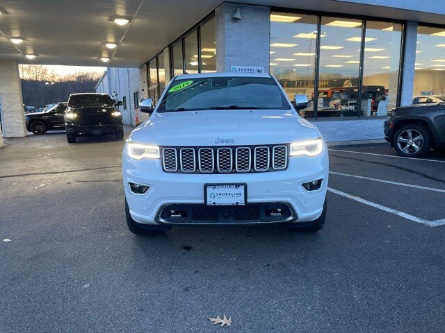 2019 Jeep Grand Cherokee Overland photo 2