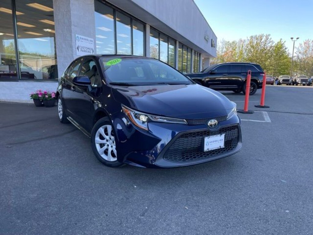 Used 2022 Toyota Corolla LE Sedan