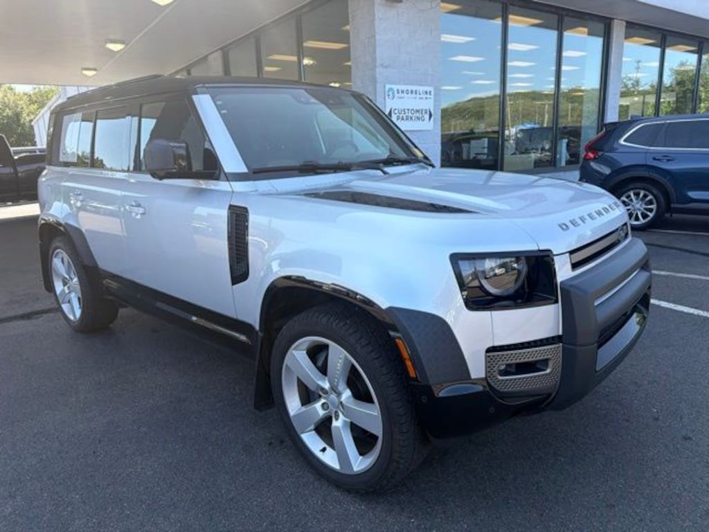 Used 2024 Land Rover Defender 110 X-Dynamic SE SUV