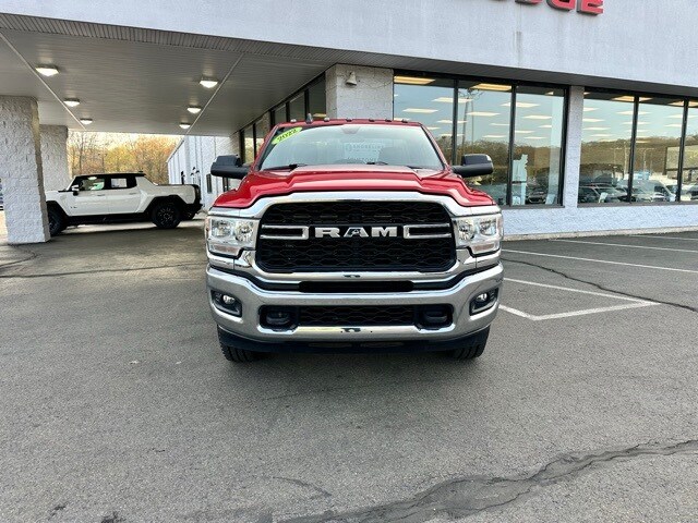 2022 Ram 2500 Tradesman photo 2