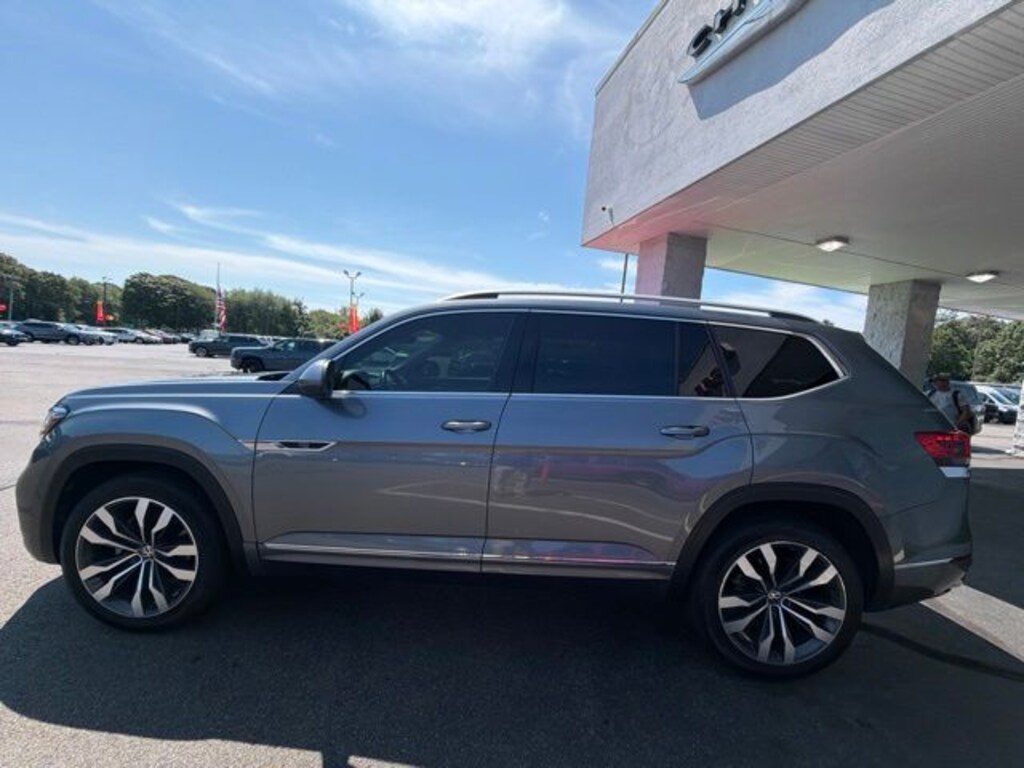 Used 2021 Volkswagen Atlas 3.6L V6 SEL Premium R-Line 4MOTION SUV