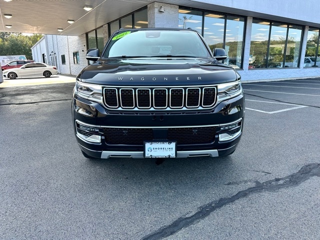 Used 2022 Jeep Wagoneer Series II with VIN 1C4SJVBT8NS117086 for sale in Old Saybrook, CT