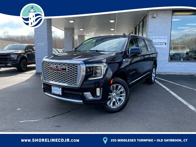 2022 GMC Yukon Denali AWD's photo