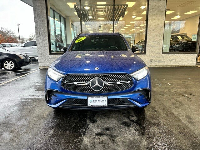 2023 Mercedes Benz GLC 300 4MATIC photo 2