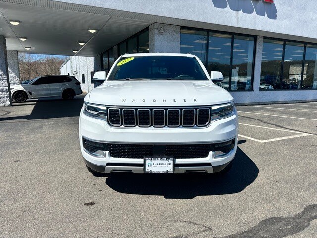 2022 Jeep Wagoneer Series II photo 2