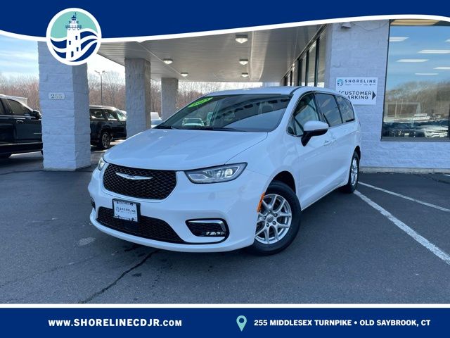 2023 Chrysler Pacifica Touring L