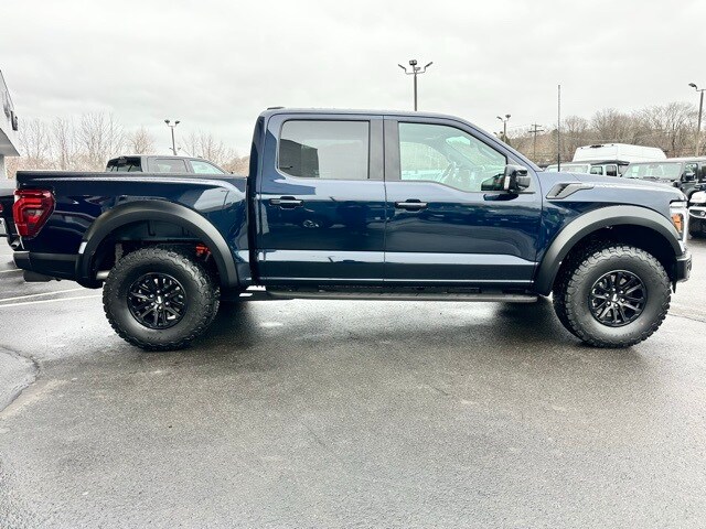 2024 Ford F-150 Raptor photo 3