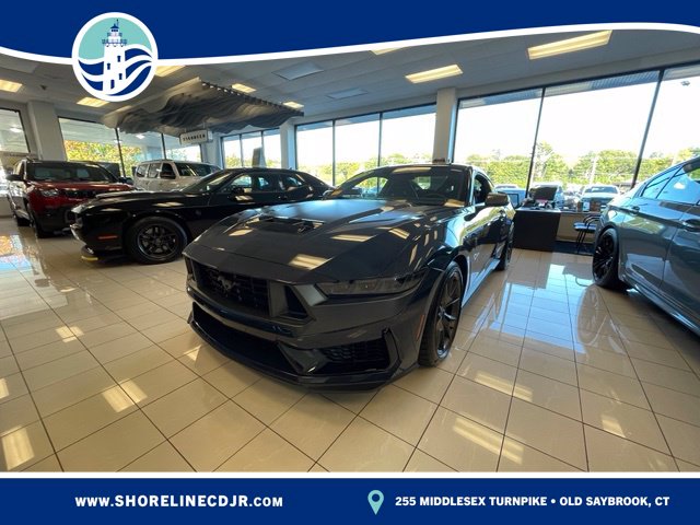 2025 Ford Mustang Dark Horse