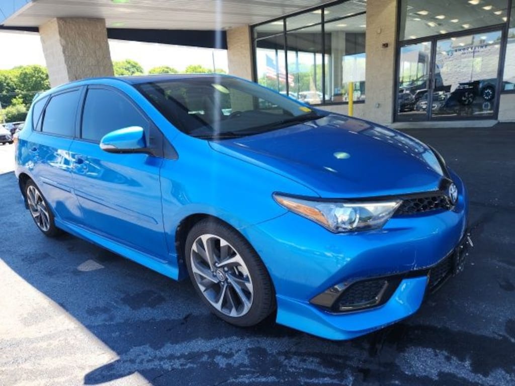 Used 2018 Toyota Corolla iM Base Hatchback