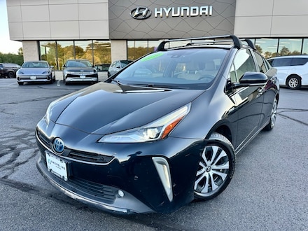 2020 Toyota Prius XLE AWD-e Hatchback