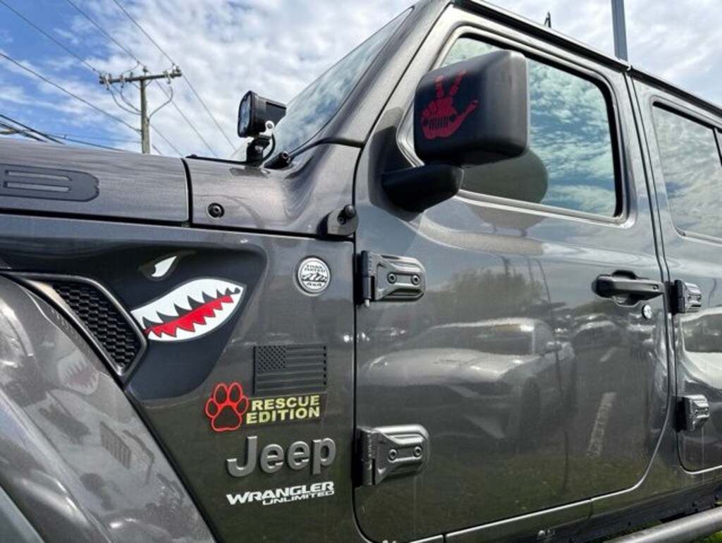 Used 2019 Jeep Wrangler Unlimited Sahara 4x4 SUV
