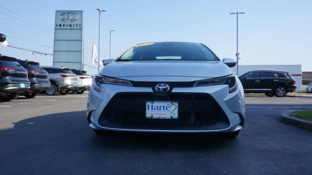 Used 2022 Toyota Corolla LE Sedan