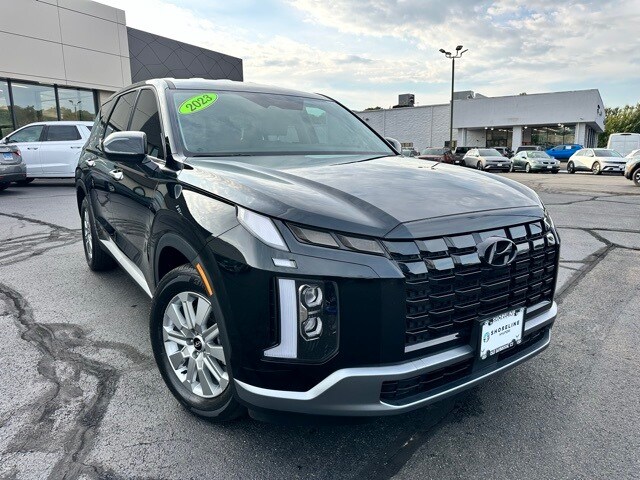 2023 Hyundai Palisade SE photo 3