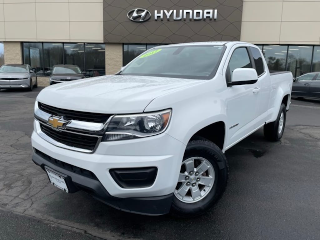 Used 2017 Chevrolet Colorado WT Truck Extended Cab