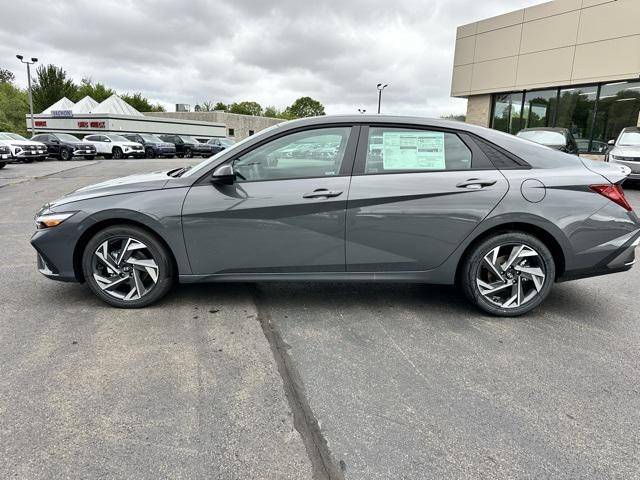 2025 Hyundai Elantra Blue - Photo 8