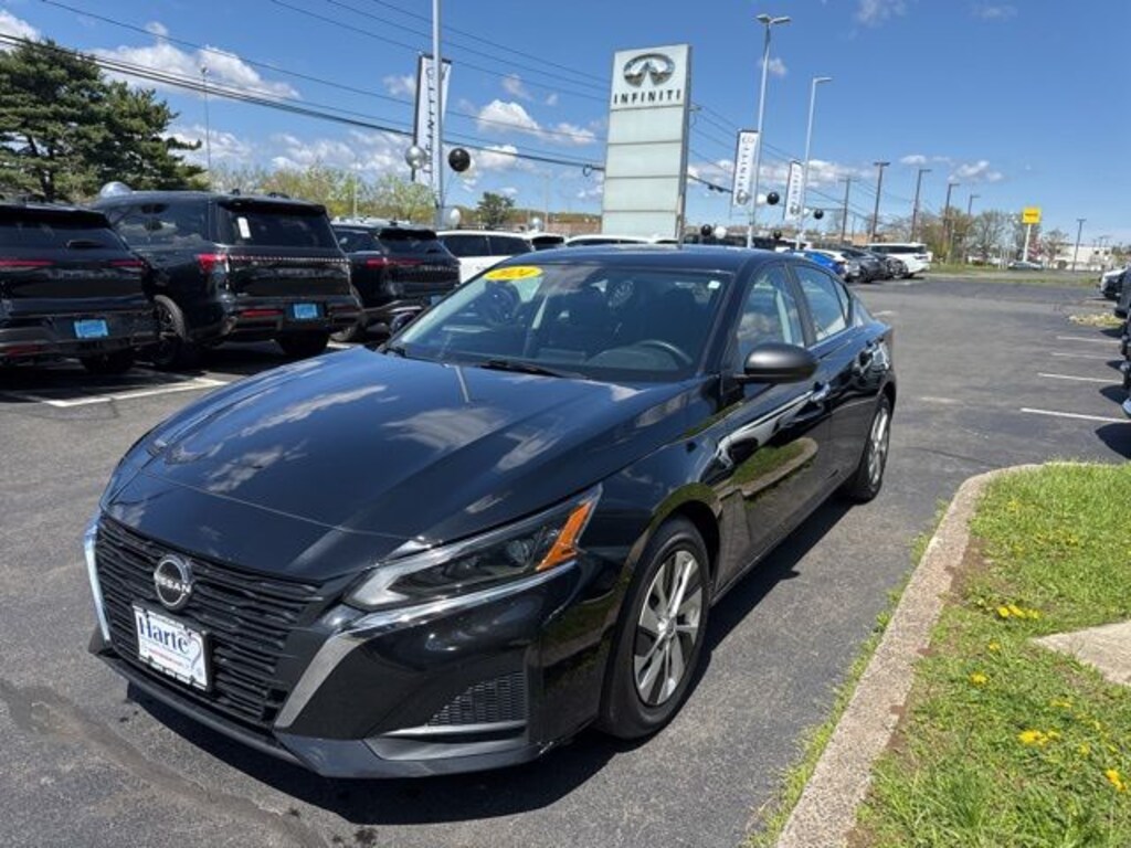 Used 2024 Nissan Altima 2.5 S Sedan