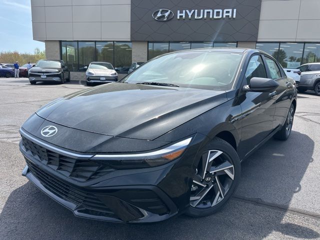 2025 Hyundai Elantra Sedan 