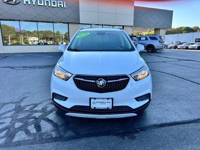 2019 Buick Encore Preferred photo 2