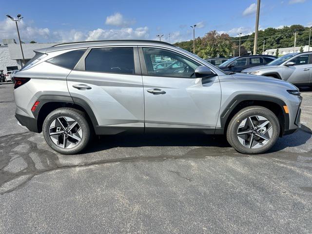 2026 Hyundai Tucson SEL photo 3