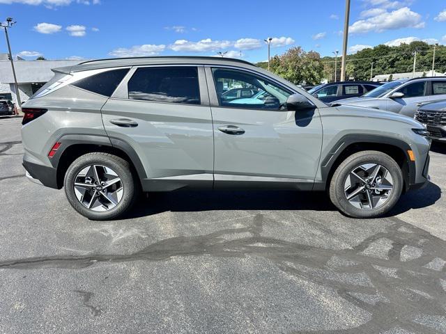 2026 Hyundai Tucson SEL photo 4