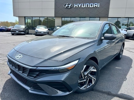 2025 Hyundai Elantra SEL Sport Sedan