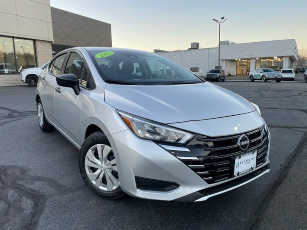 Used 2025 Nissan Versa 1.6 S Sedan