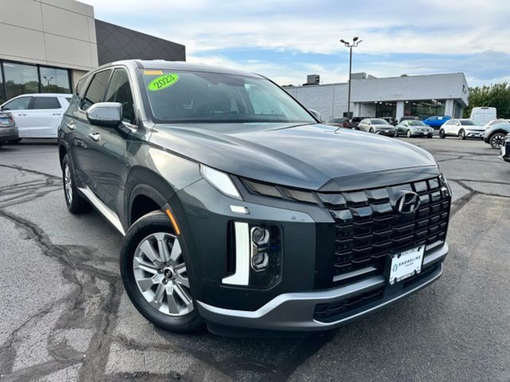 Used 2023 Hyundai Palisade SE SUV