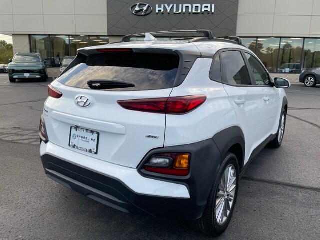 2021 Hyundai Kona SEL Plus photo 3