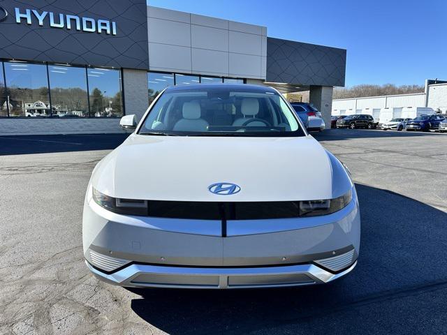 2024 Hyundai Ioniq 5 Limited photo 2