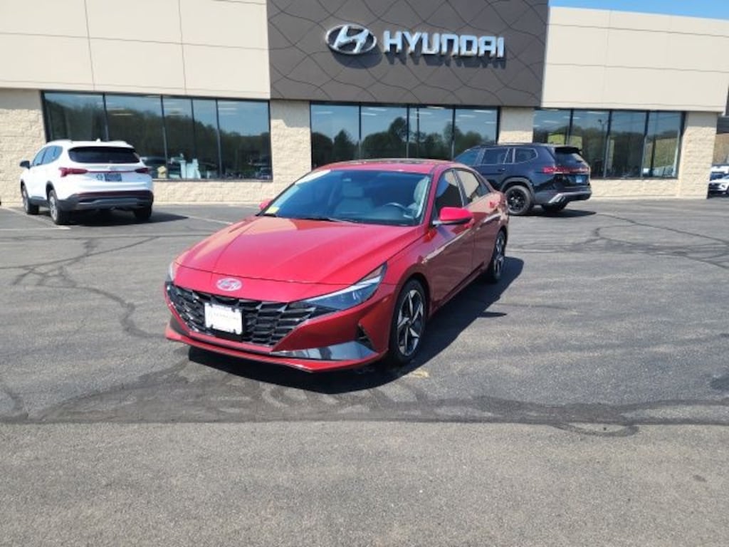 Used 2023 Hyundai Elantra Limited Sedan