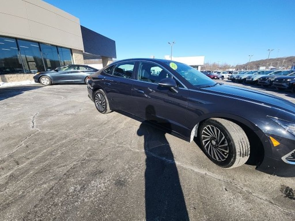 Used 2023 Hyundai Sonata Hybrid Limited Sedan