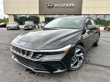 2025 Hyundai Elantra Hybrid SEL Sport Sedan