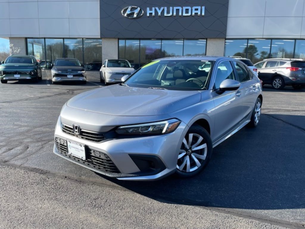 Used 2022 Honda Civic LX Sedan