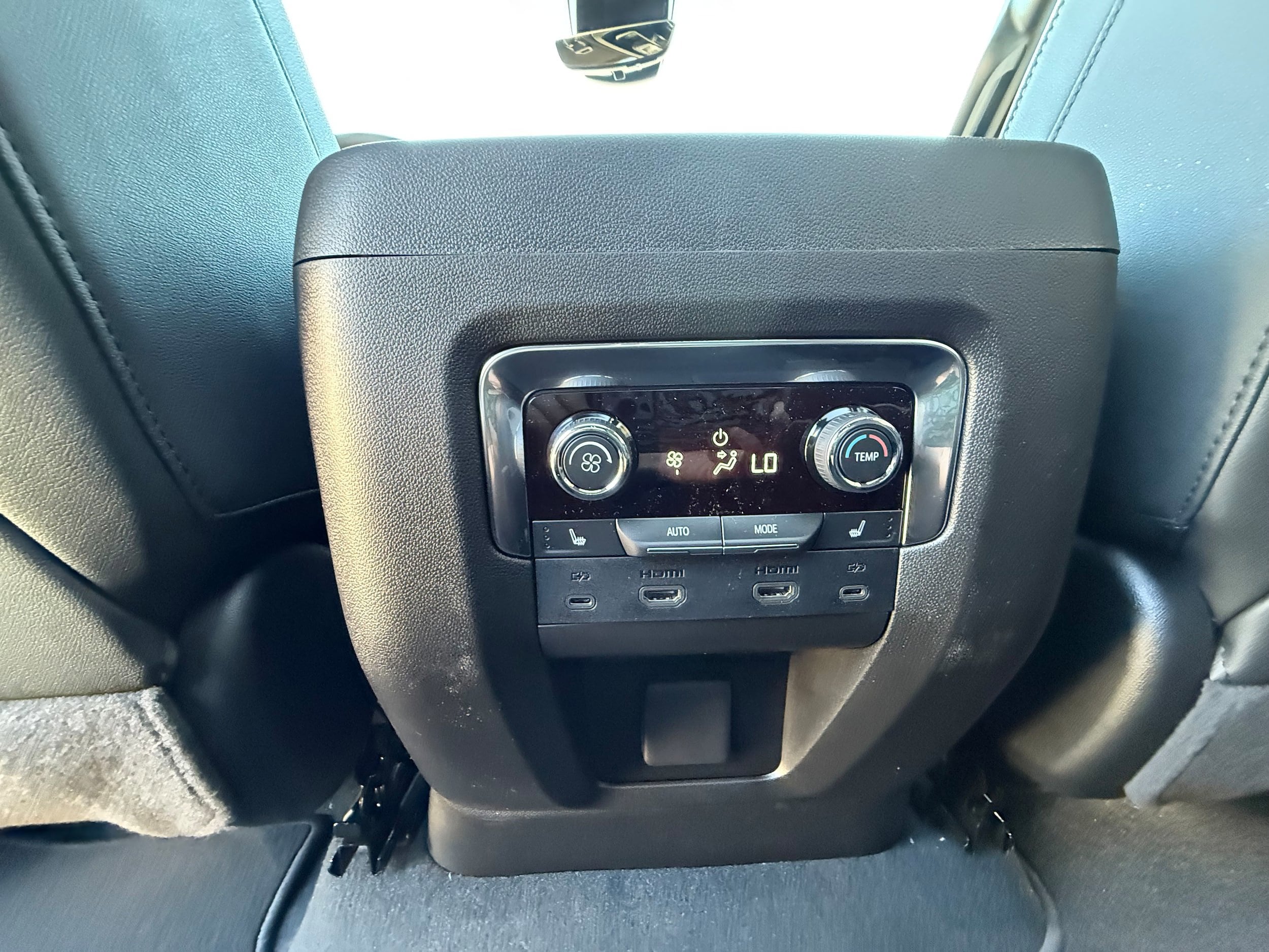2026 Chevrolet Tahoe Premier - Photo 28