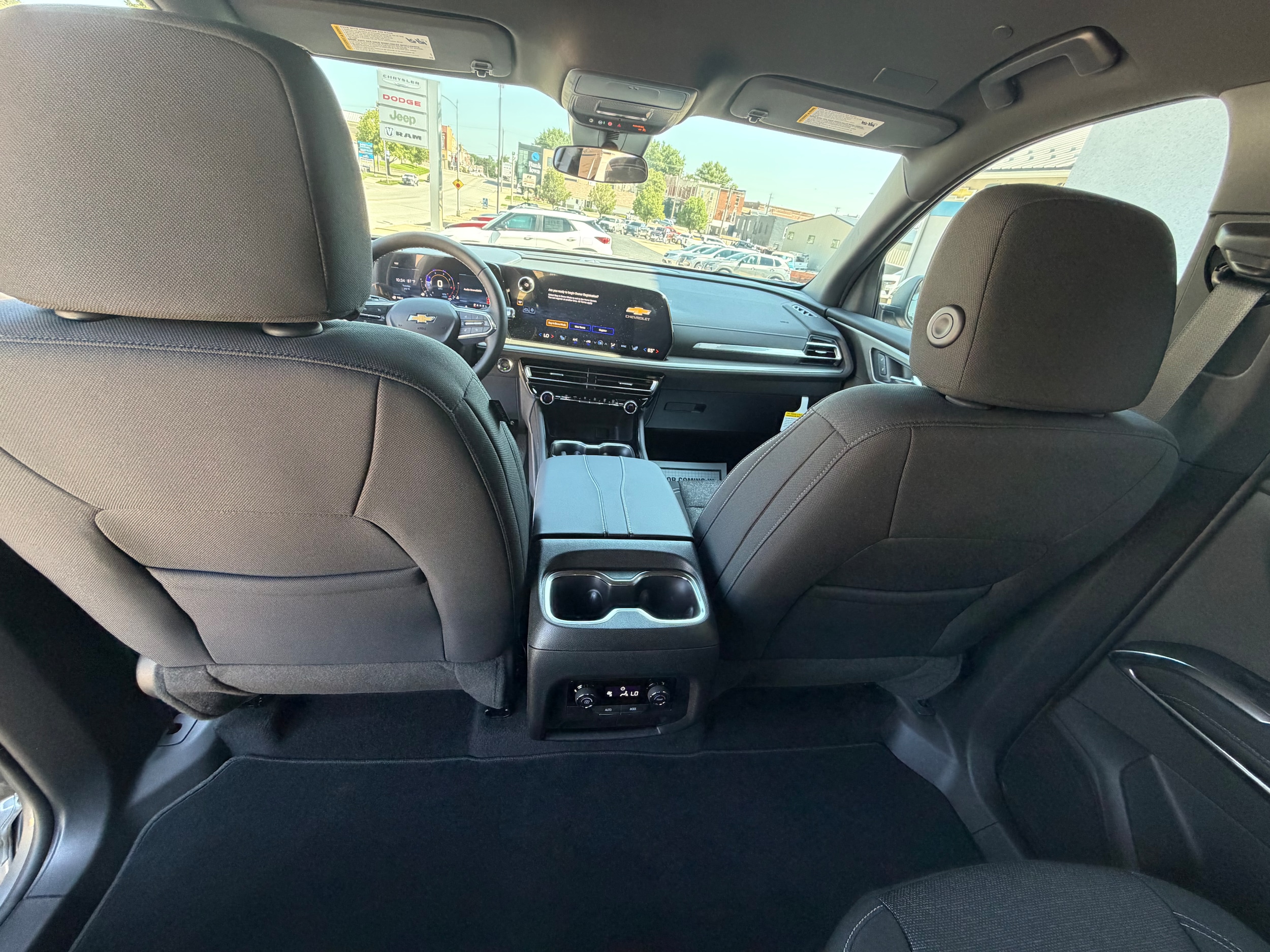 2026 Chevrolet Traverse LT - Photo 35