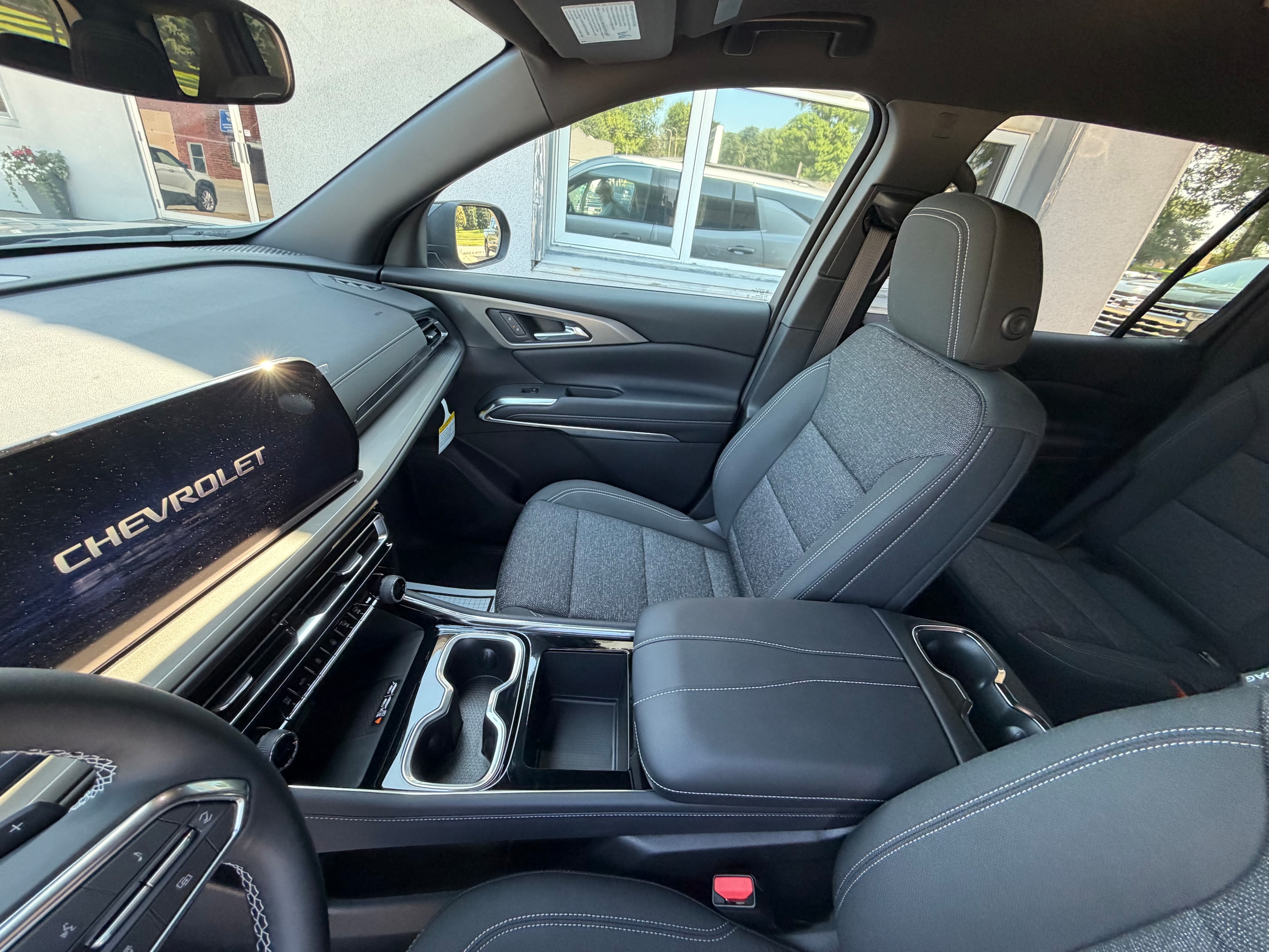 2026 Chevrolet Traverse LT - Photo 32